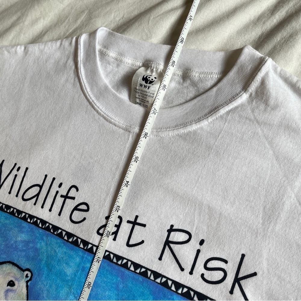 Vintage Polar Bear Wildlife at Risk t shirt 🐻‍❄️💙 - Picture 3 of 5